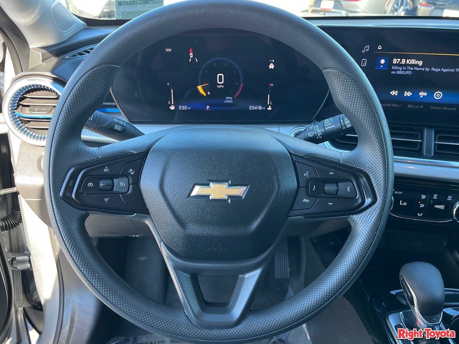 Used 2026 Chevrolet Trax LT FWD image 21
