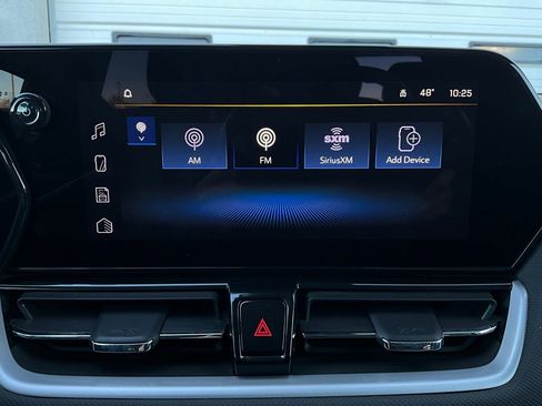 Used 2025 Chevrolet TrailBlazer LT image 27