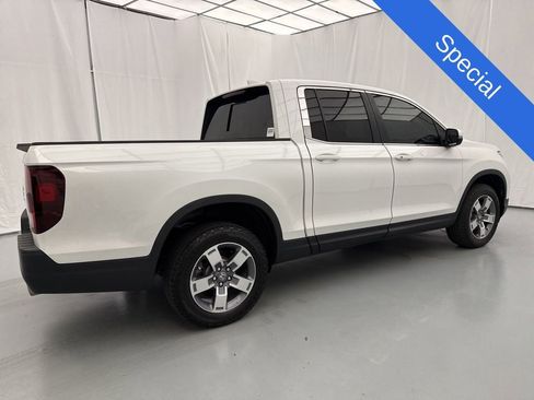 Used 2025 Honda Ridgeline RTL image 11