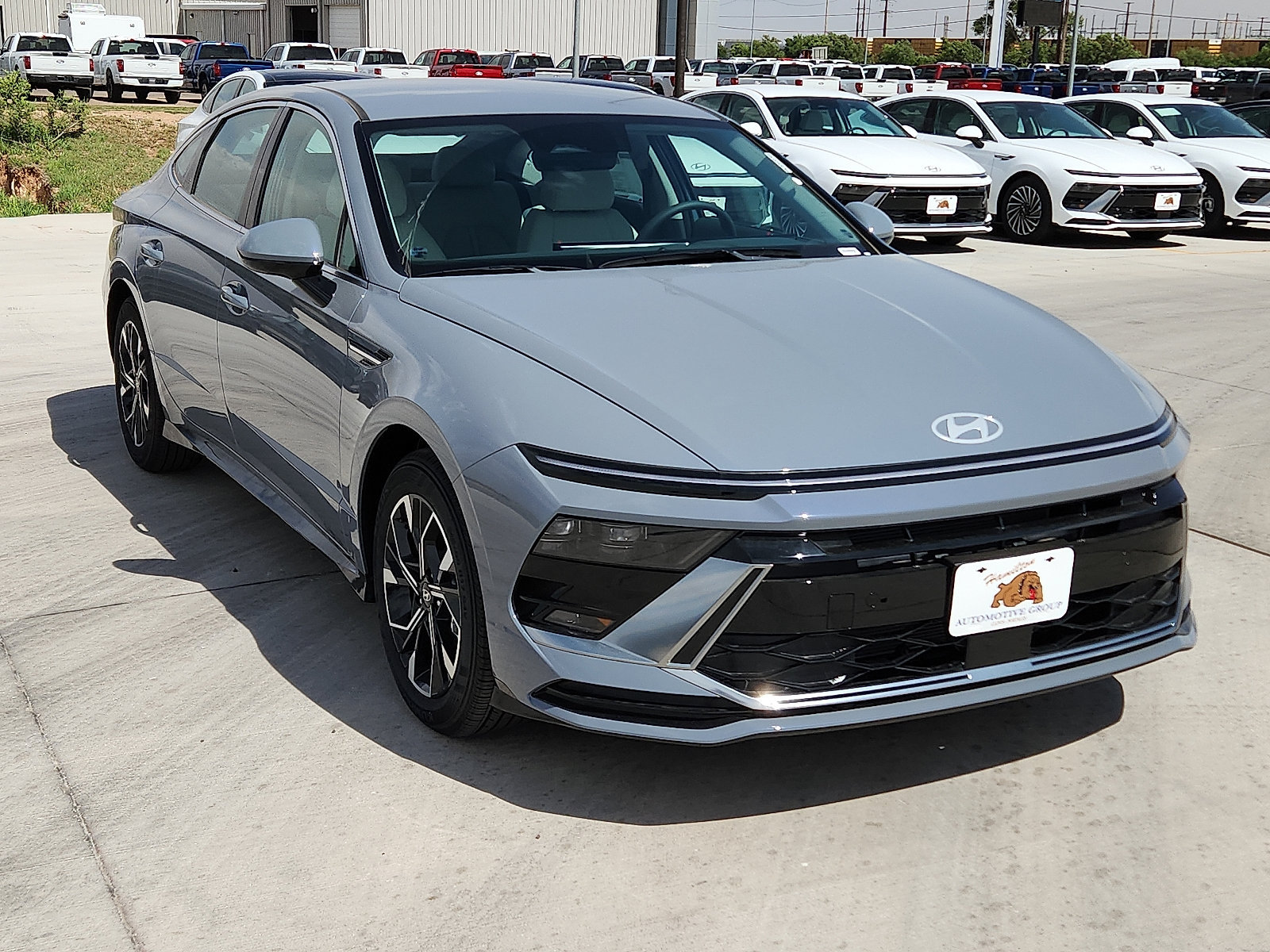New 2025 Hyundai Sonata SEL FWD image 6