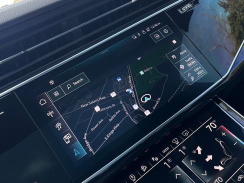 Used 2025 Audi Q7 3.0T Prestige image 51