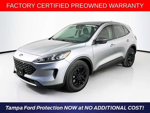 Certified 2022 Ford Escape SE image 1