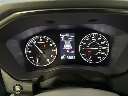 Certified 2025 Subaru Ascent Bronze Edition image 19