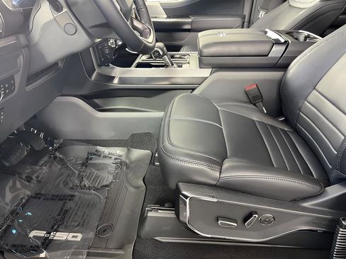 Used 2025 Ford F150 Platinum w/ Equipment Group 702A High image 8