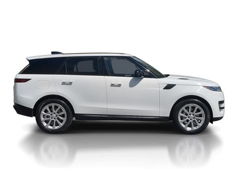 Used 2025 Land Rover Range Rover Sport SE image 9