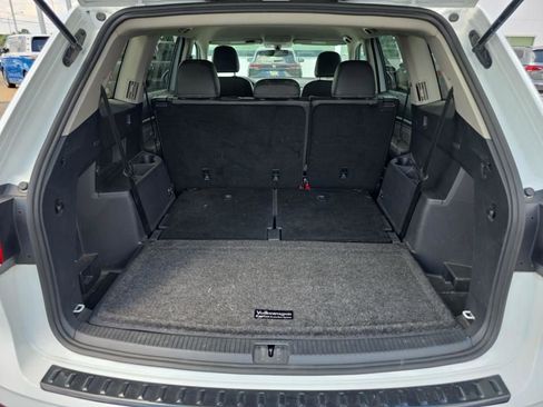 Used 2023 Volkswagen Atlas SE FWD image 6
