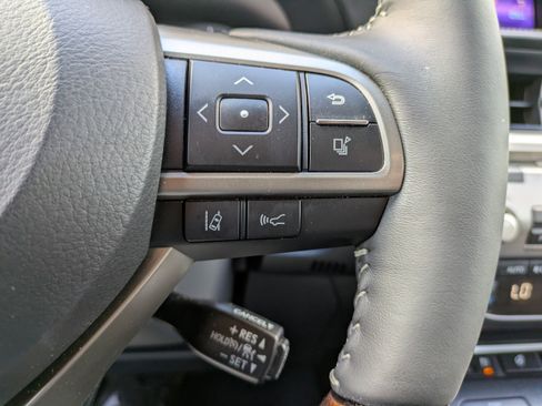 Used 2018 Lexus ES 350 image 23