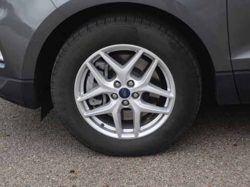 Used 2022 Ford Edge SEL w/ Convenience Package image 25