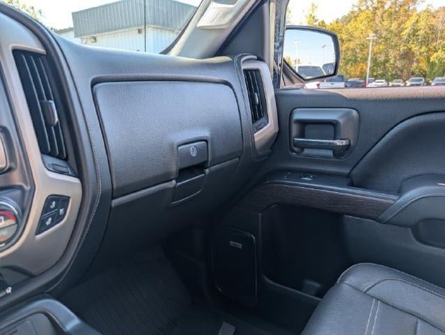 Used 2017 GMC Sierra 1500 Denali w/ Denali Ultimate Package AWD/4WD image 34