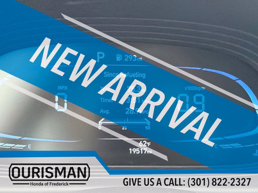 Used 2023 Hyundai Venue Limited w/ Cargo Package FWD image 13