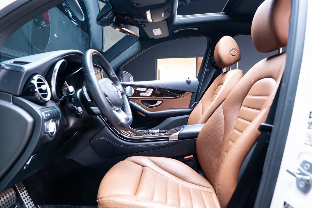 Used 2019 Mercedes-Benz GLC 43 AMG 4MATIC image 20