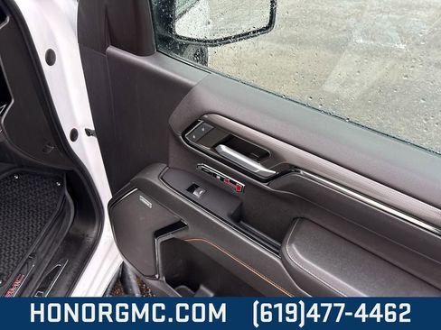 Used 2022 GMC Sierra 1500 AT4 w/ AT4 Preferred Package image 25