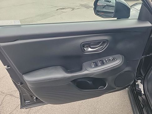 Used 2024 Honda HR-V LX image 14