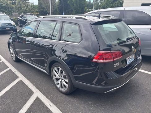Used 2019 Volkswagen Golf Alltrack AWD/4WD image 4