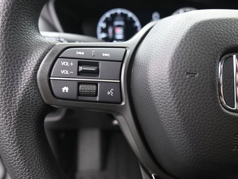 New 2026 Honda HR-V LX image 28