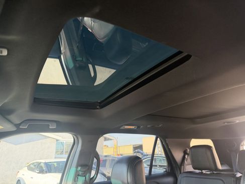 Used 2016 Ford Explorer Sport w/ Equipment Group 401A image 18