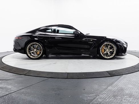 Used 2025 Mercedes-Benz AMG GT 63 image 30