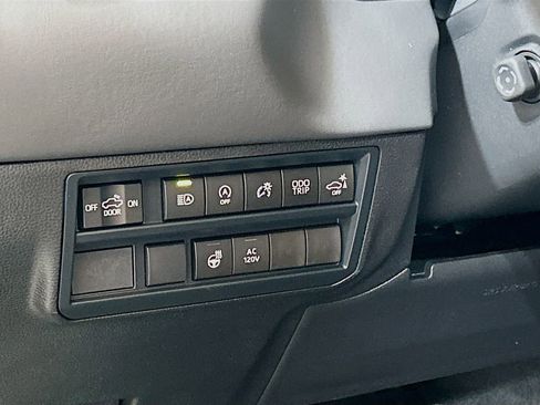 New 2026 Toyota Tundra Platinum image 8