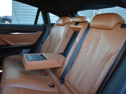 Used 2015 BMW X6 xDrive35i image 27