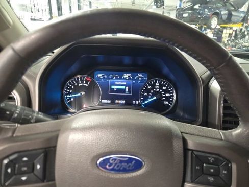 Used 2020 Ford Expedition XLT w/ Equipment Group 202A AWD/4WD image 17