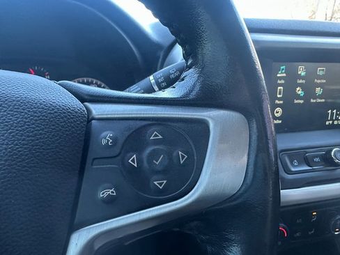 Used 2017 GMC Acadia SLE image 29