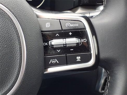 Used 2023 Kia Sorento SX image 26