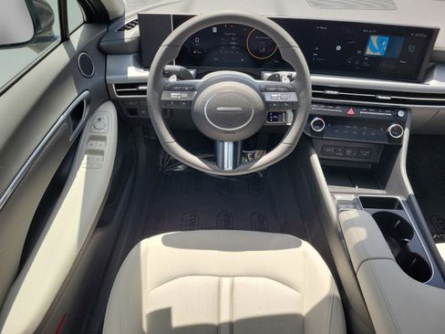New 2025 Hyundai Sonata SEL image 13