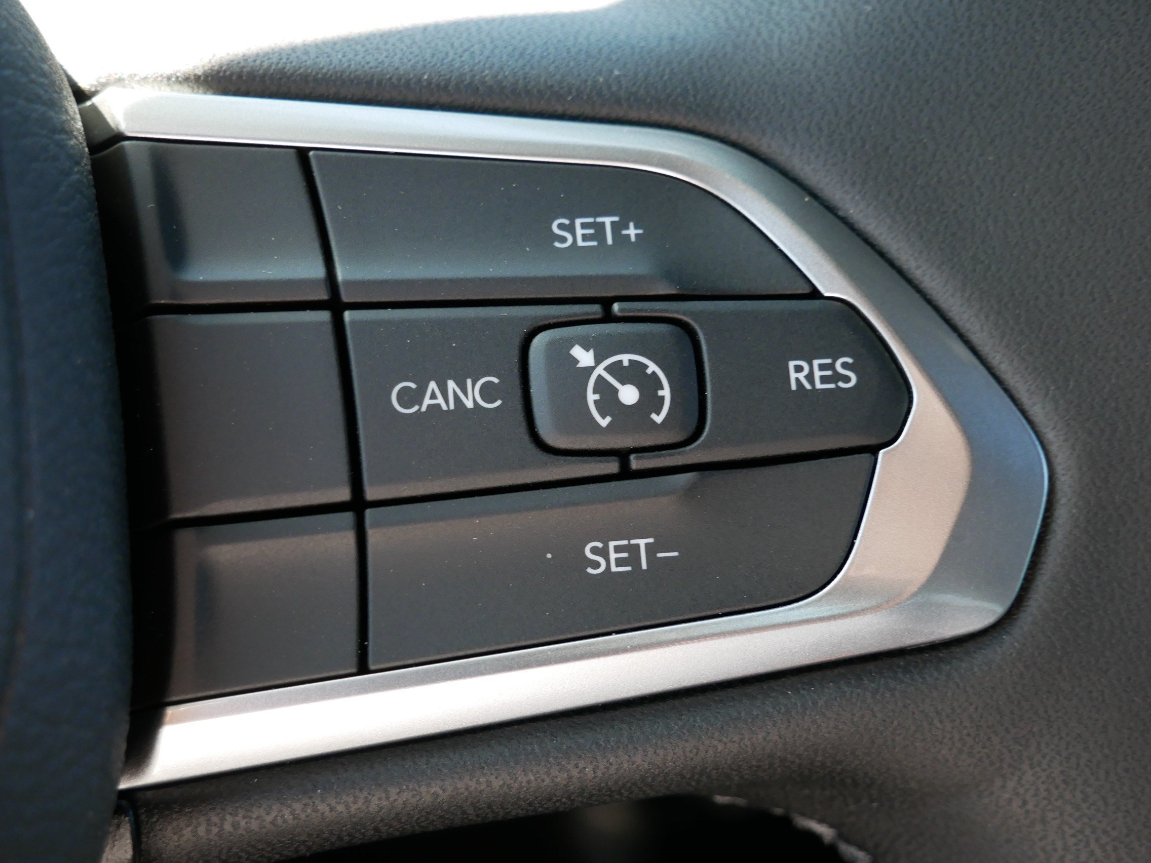 New 2026 Jeep Compass Latitude AWD/4WD image 20