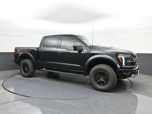 Certified 2025 Ford F150 Raptor AWD/4WD image 17