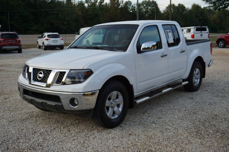 Used 2009 Nissan Frontier SE w/ SE Value Truck Pkg RWD image 8
