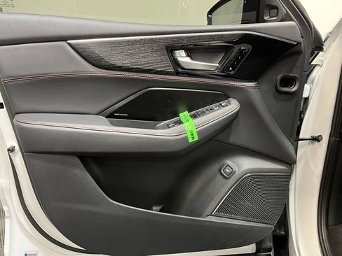 New 2026 Acura MDX Type S image 13