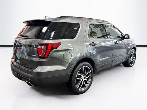 Used 2016 Ford Explorer Sport image 6