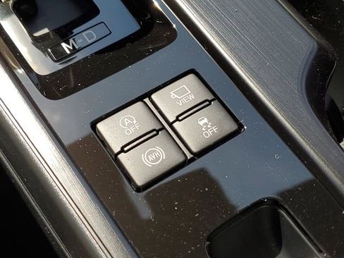 New 2026 Subaru Outback Touring AWD/4WD image 35