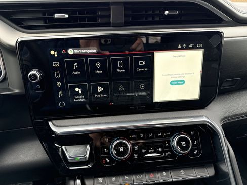 New 2026 GMC Sierra 3500 Denali w/ Denali Reserve Package image 15