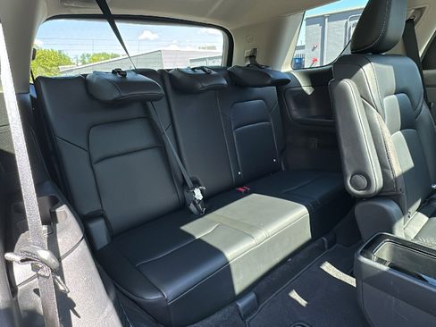 Certified 2024 Nissan Pathfinder SL w/ SL Premium Package image 27