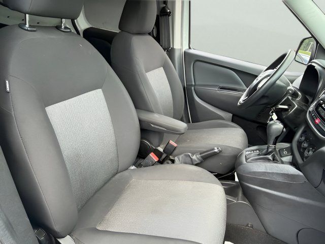 Used 2022 RAM ProMaster City Tradesman FWD image 12