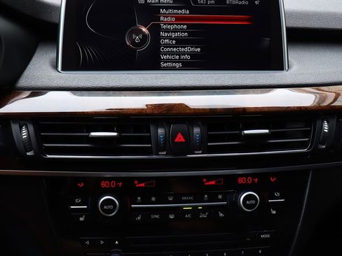 Used 2014 BMW X5 xDrive35i AWD/4WD image 47