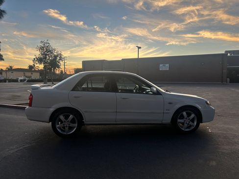 Used 2002 MAZDA Protege ES image 6