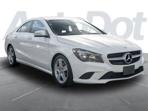 Used 2016 Mercedes-Benz CLA 250 4MATIC image 4