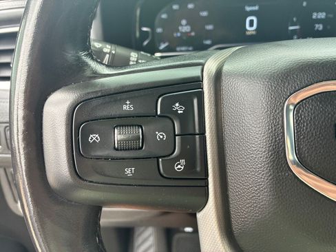 Used 2022 GMC Yukon XL Denali AWD/4WD image 31
