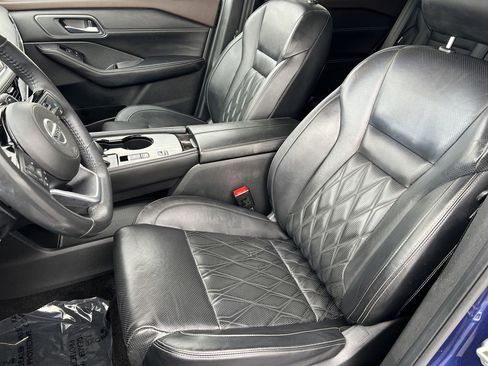 Used 2021 Nissan Rogue Platinum image 22