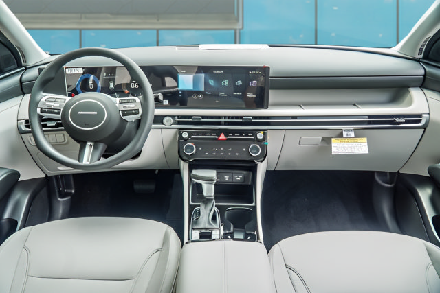 New 2026 Hyundai Tucson SEL AWD/4WD image 10