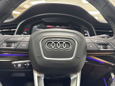 Used 2026 Audi Q7 2.0T Premium w/ Convenience Plus Package AWD/4WD image 24