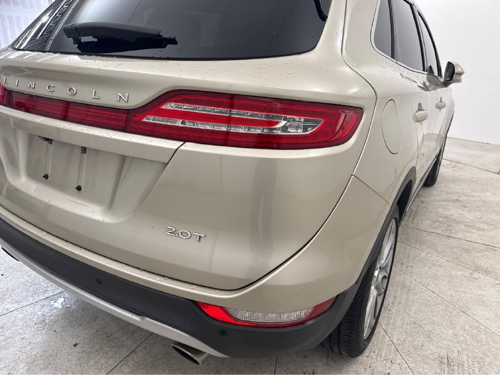 Used 2017 Lincoln MKC Reserve FWD image 23