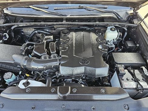 Used 2023 Toyota 4Runner TRD Off-Road Premium image 9