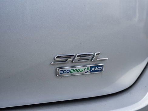 Used 2016 Ford Edge SEL w/ Equipment Group 201A image 8