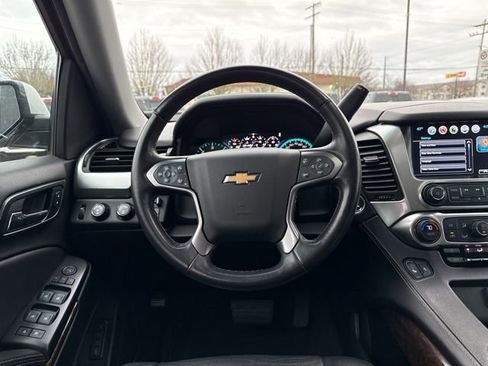 Used 2017 Chevrolet Tahoe LT w/ LT Signature Package image 23