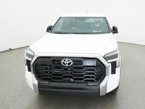 New 2026 Toyota Tundra SR5 AWD/4WD image 15