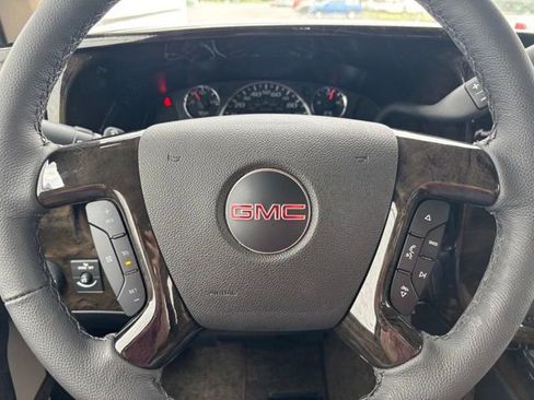 New 2026 GMC Savana 2500 Extended w/ Driver Convenience Package RWD image 30