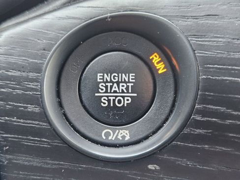 Used 2021 Jeep Grand Cherokee High Altitude AWD/4WD image 25